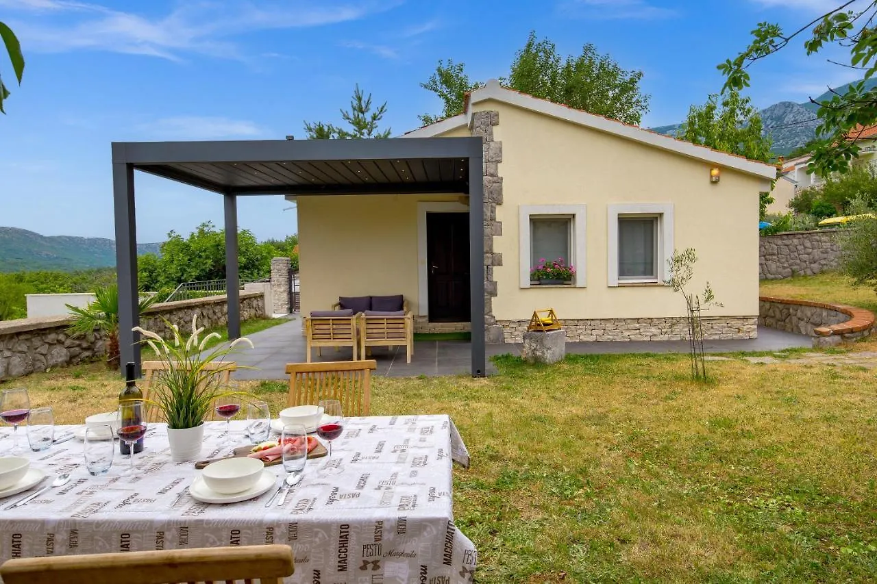 Holiday House Katunar Grižane