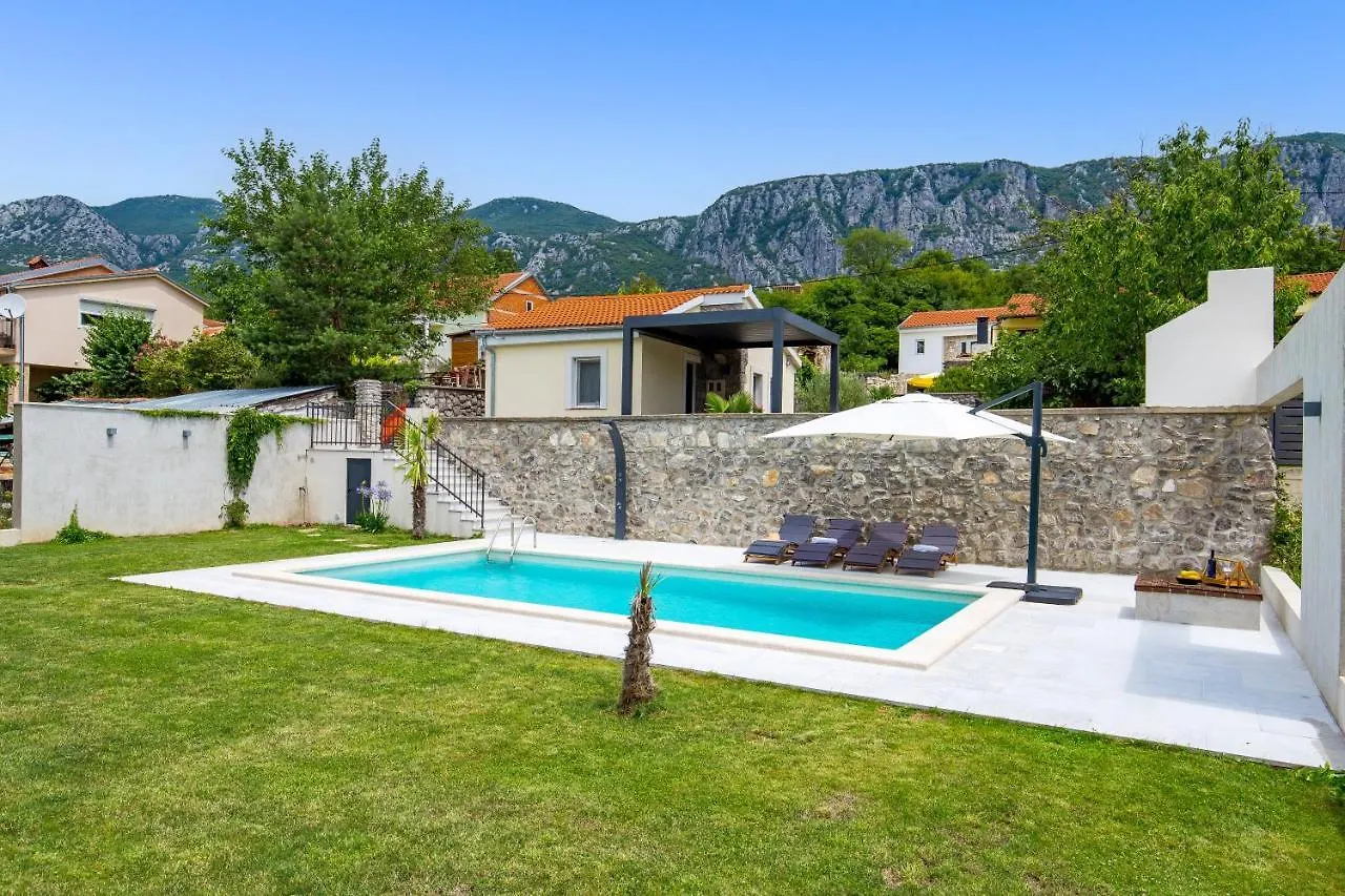 Holiday House Katunar Grižane